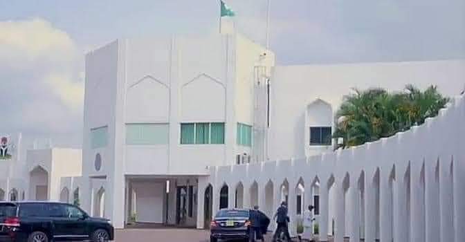 Nigeria s Aso Rock Presidential Villa What To Know
