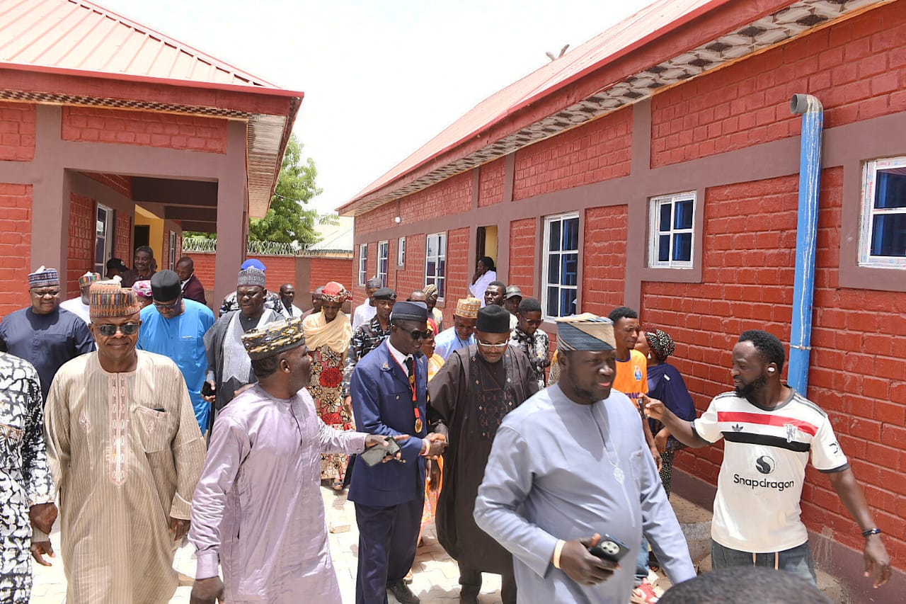 FG, Gombe inaugurate town hall, health centre in Billiri